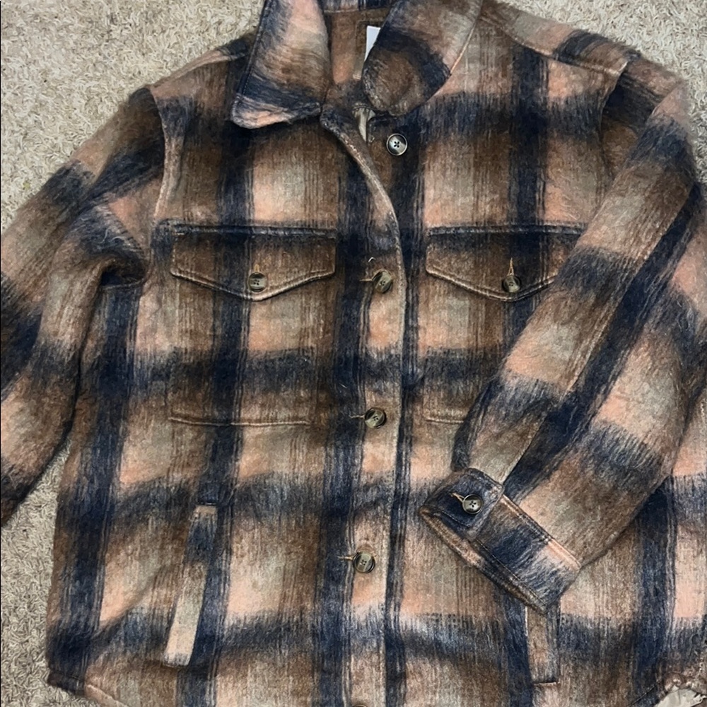 American Eagle Outfitters Black and Tan Teddy Jacket
